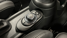 MINI Hatchback 2.0 Cooper S Exclusive 3dr Auto Petrol Hatchback